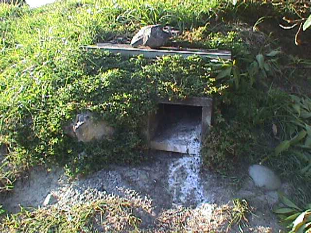 box on hill.jpg (60441 bytes)