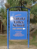 Waikaki School sign. 